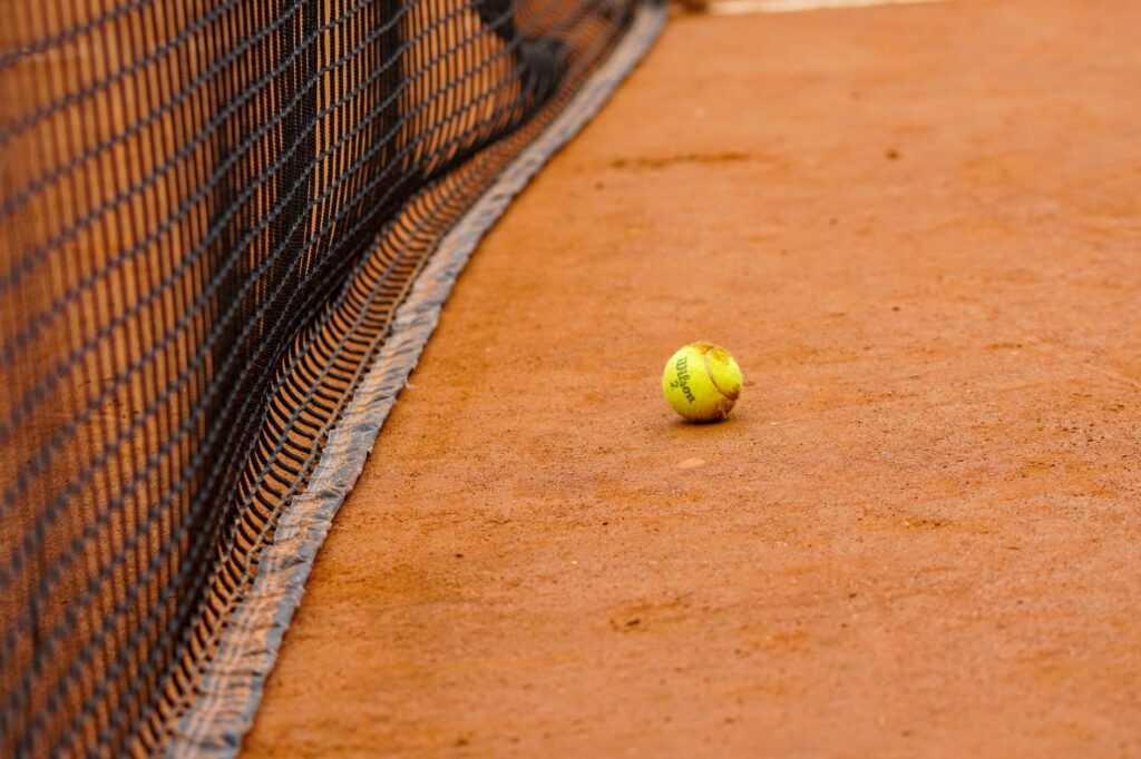 Imagen principal de la nota sobre Roland Garros 2026 domingo: resultados, clasificados a cuartos de final y cómo ver en vivo en deportes