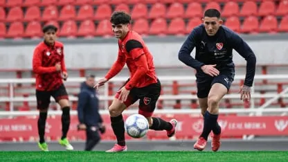Imagen principal de la nota sobre Newell's cerró la pretemporada con derrota y empate ante Independiente y ya piensa en el en deportes